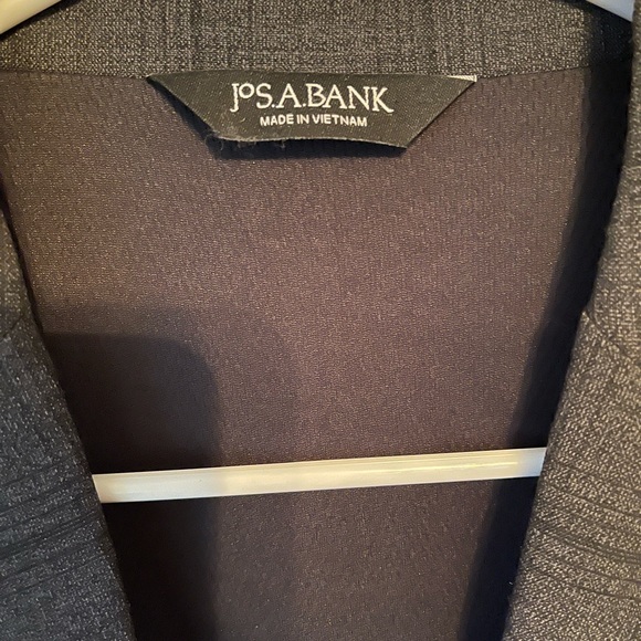 Jos A. Bank Travel Tech Slim Fit Plaid Sportcoat - Picture 3 of 8